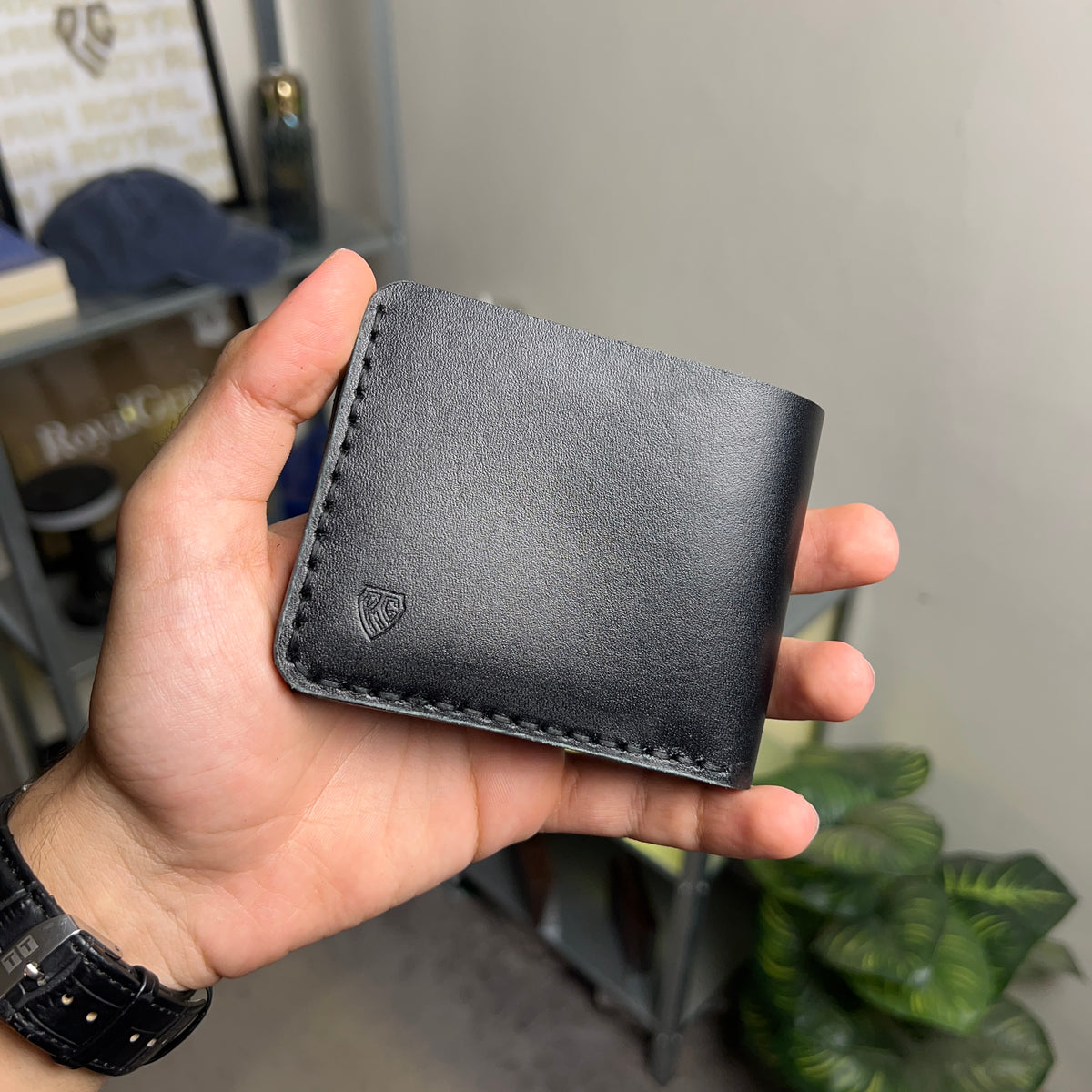 ClassicFold | Premium Classic Bifold Wallet