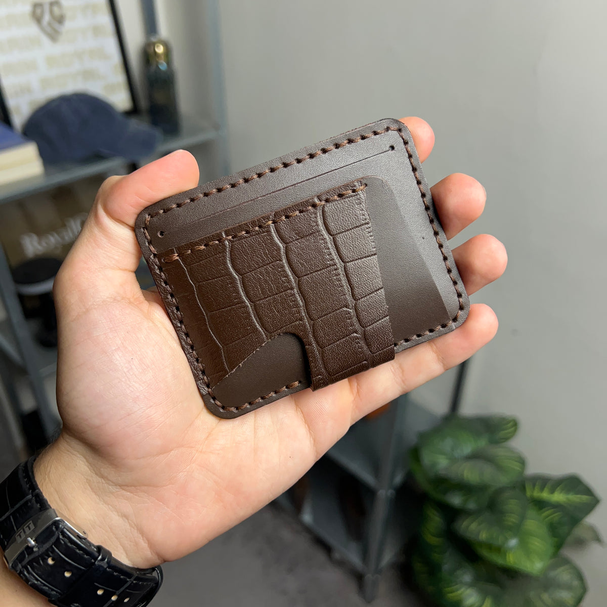 Hybrid Cardholder | Cash & Cards In A Cardholder