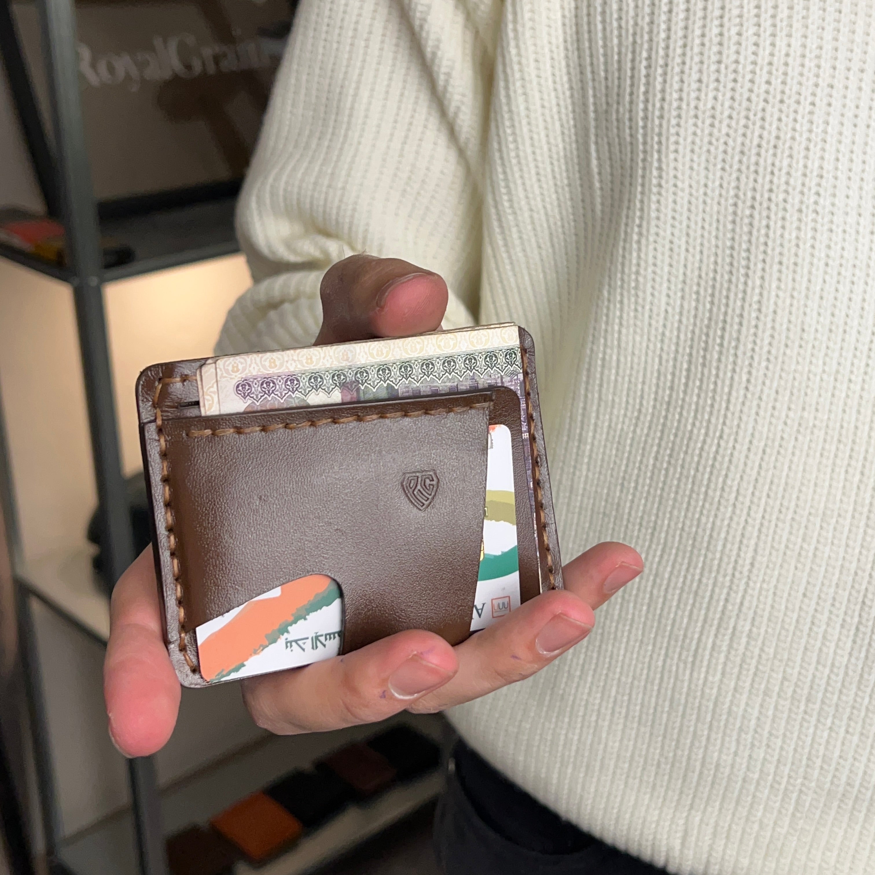 Hybrid Cardholder