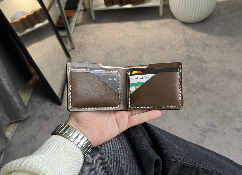 ClassicFold | Premium Classic Bifold Wallet
