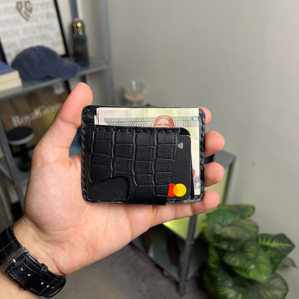 Hybrid Cardholder | Cash & Cards In A Cardholder