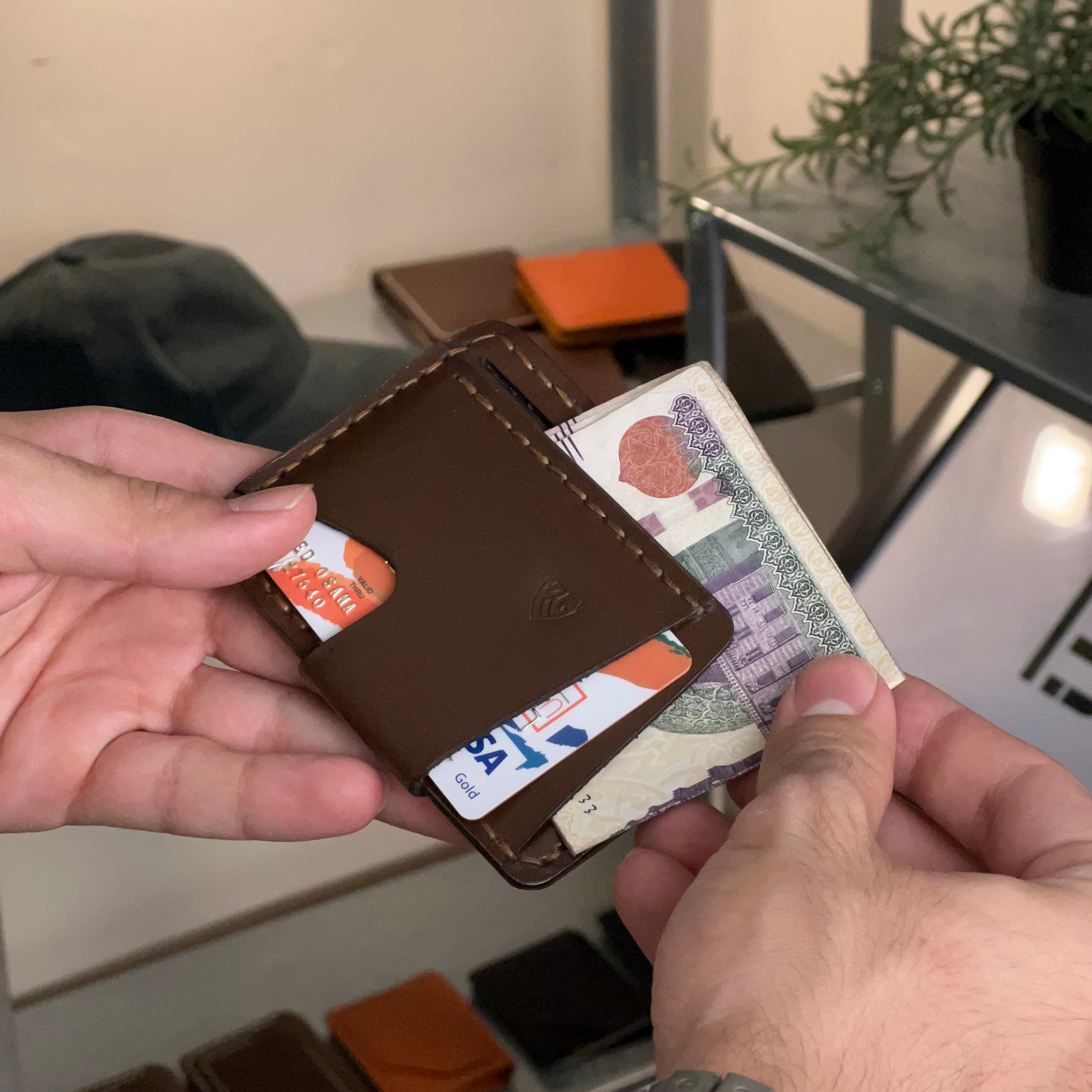 Hybrid Cardholder