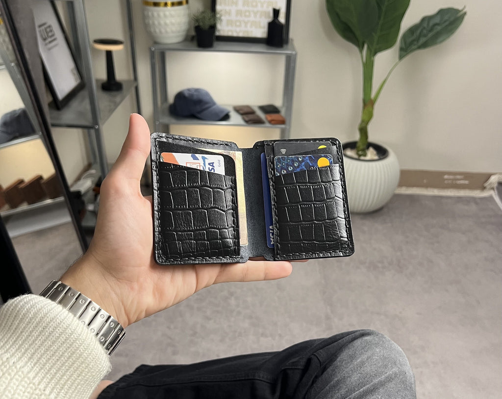 SlimFold | Premium Slim Vertical Wallet