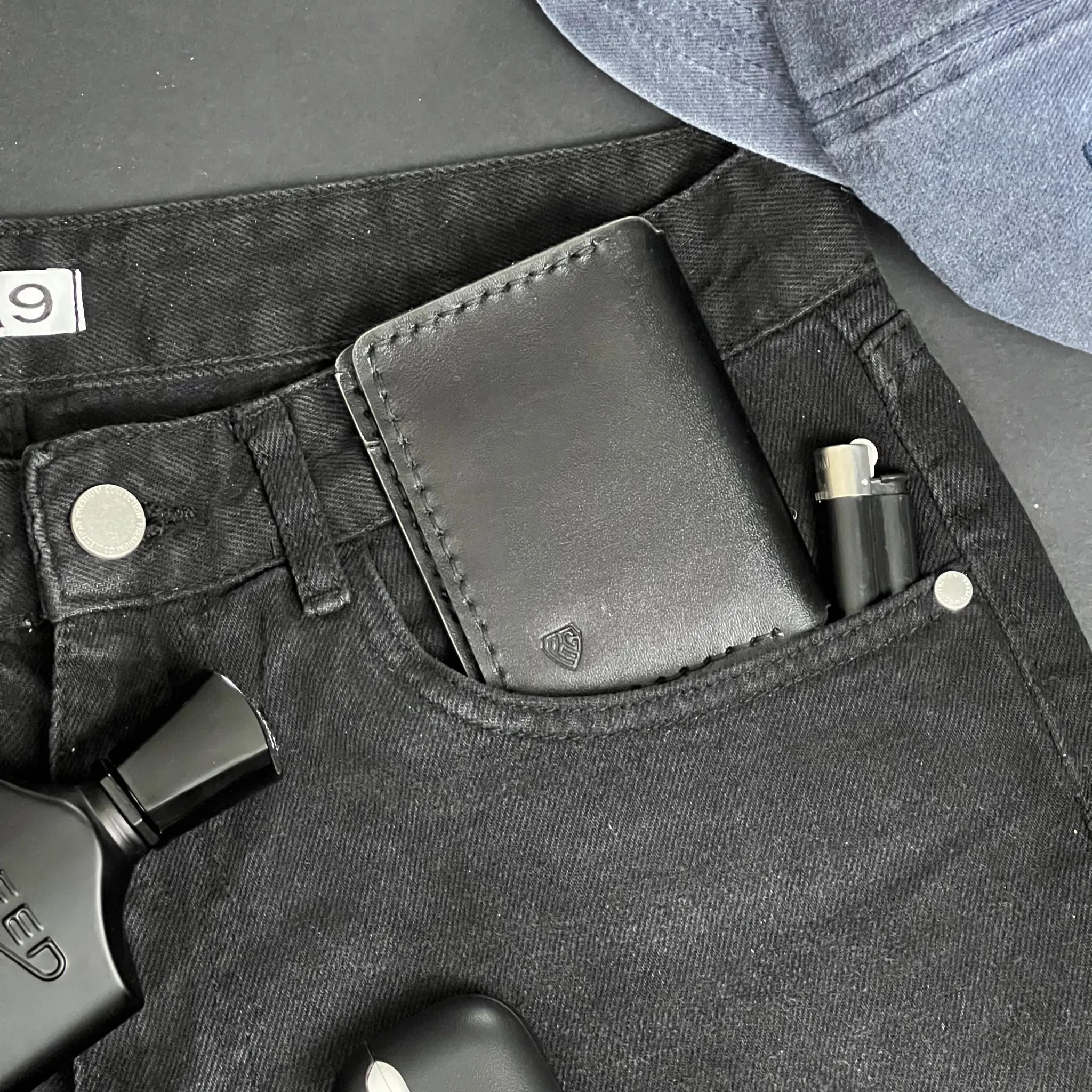 Vertical Bifold Premium Wallet