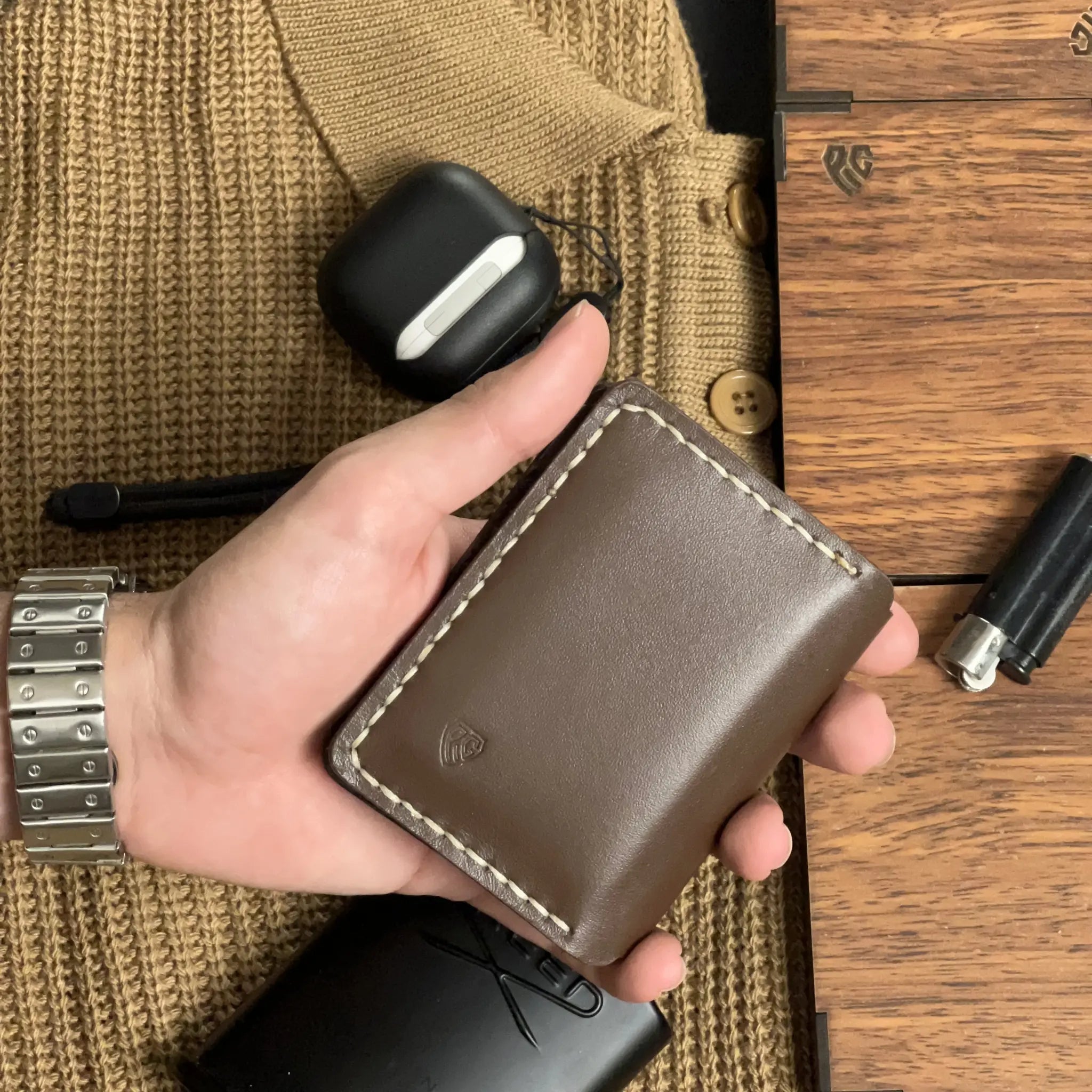 Vertical Bifold Premium Wallet